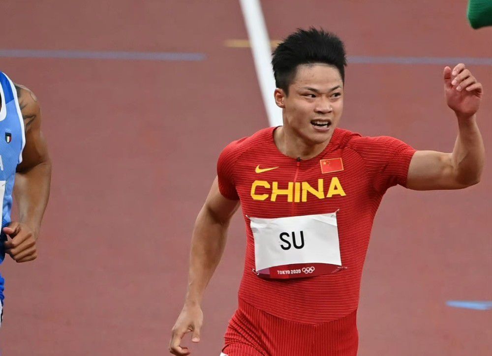 我希望那不勒斯能回到去年的状态，在积分榜上攀升。